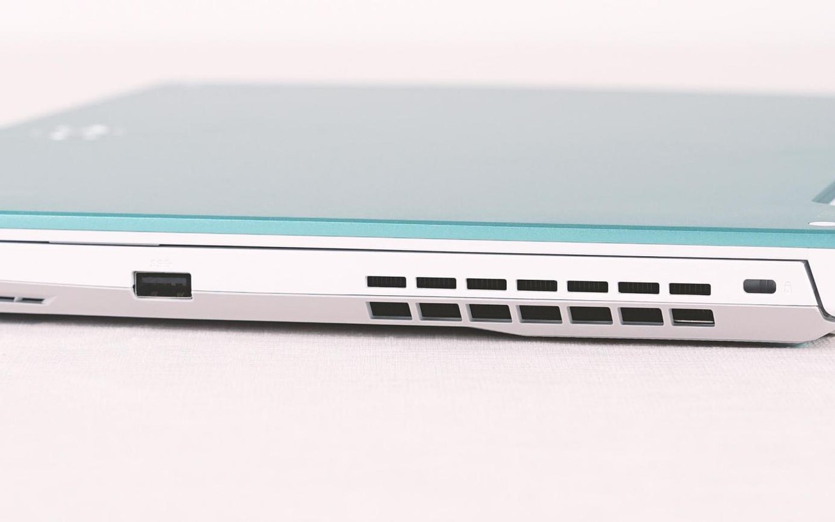 性能怪兽，5900HX+RTX3070，2.5K屏幕，华硕进阶版天选2笔电测评