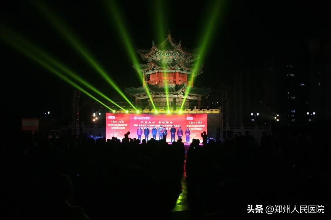 这个周末，医卫版《我和我的家乡》浓情上映