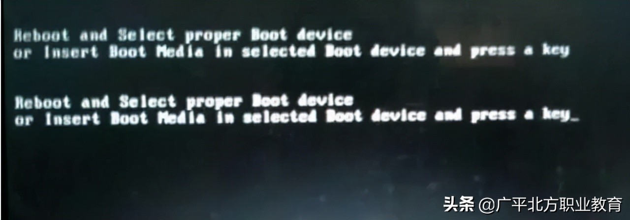 win10电脑开机进入win界面后黑屏,fujitsu电脑开机但是黑屏了怎么办