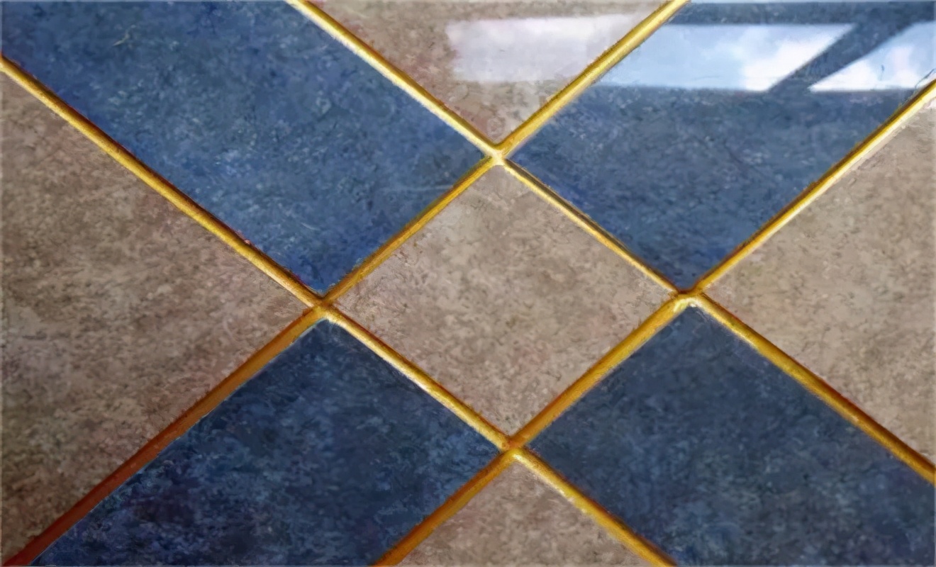 瓷砖美缝一定要找专业人来做,瓷砖美缝师傅说真话