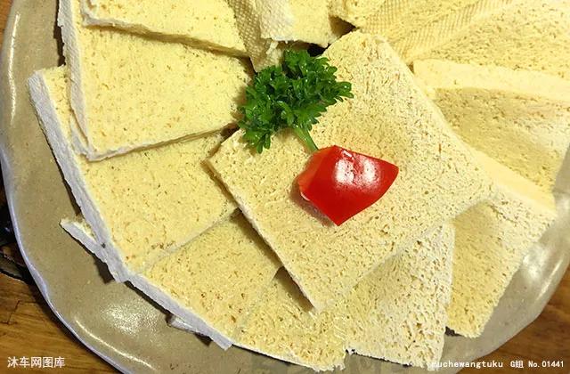 肝火胃火心火要吃什么才能去火,湿气重心火肝火胃火肺火一招去火