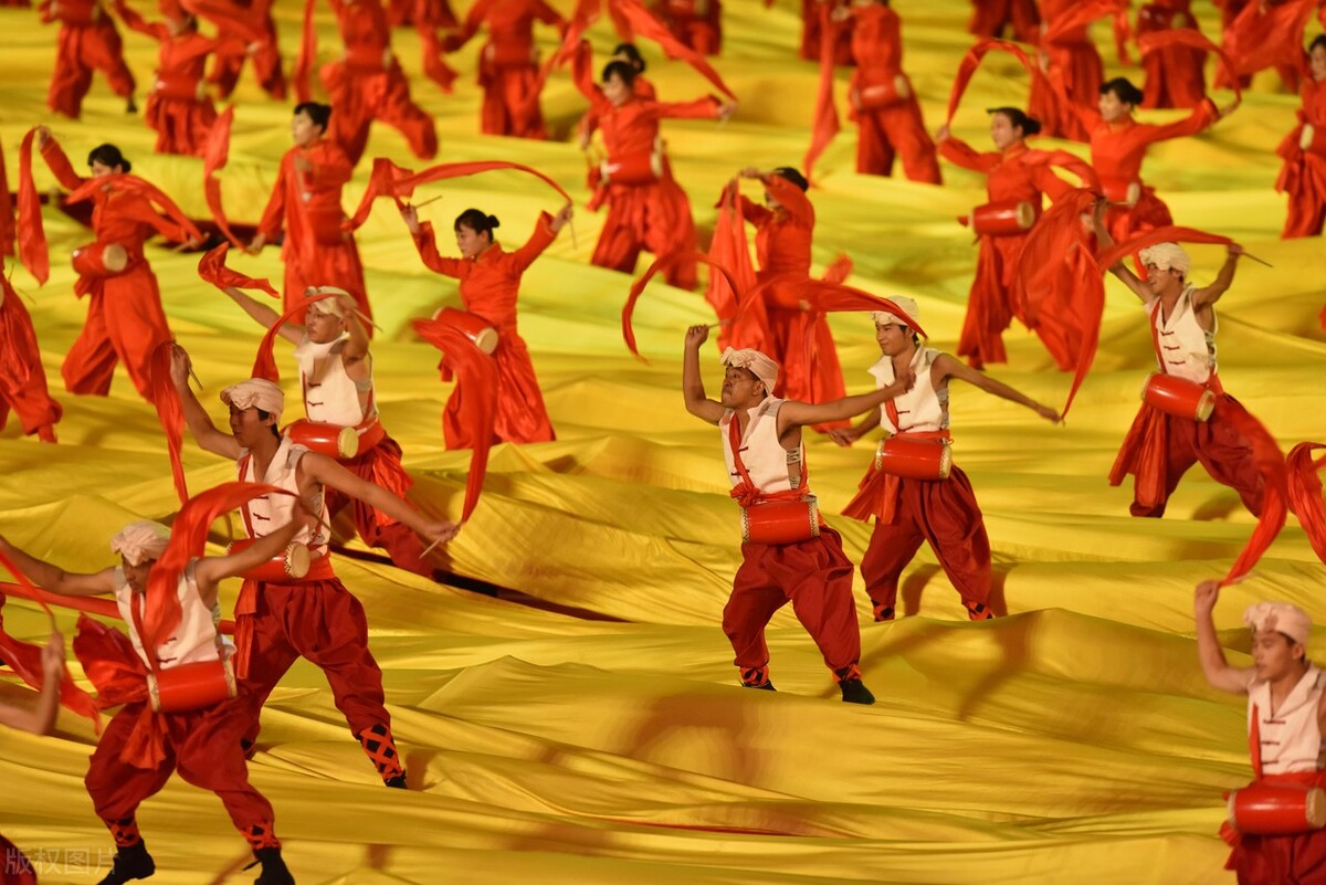 今天特别想锤一锤“中国网”的知乎小编