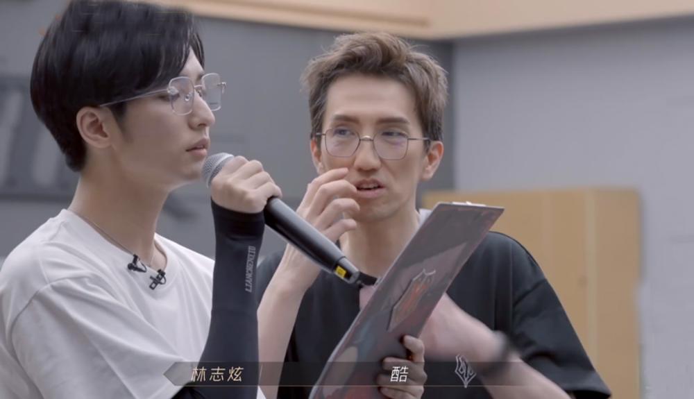 “一公”结束，哥哥们各自精彩，八个部落的队长，谁最受欢迎呢？