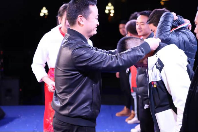 2019年黔西南业余足球联赛,光荣颁奖典礼表演赛