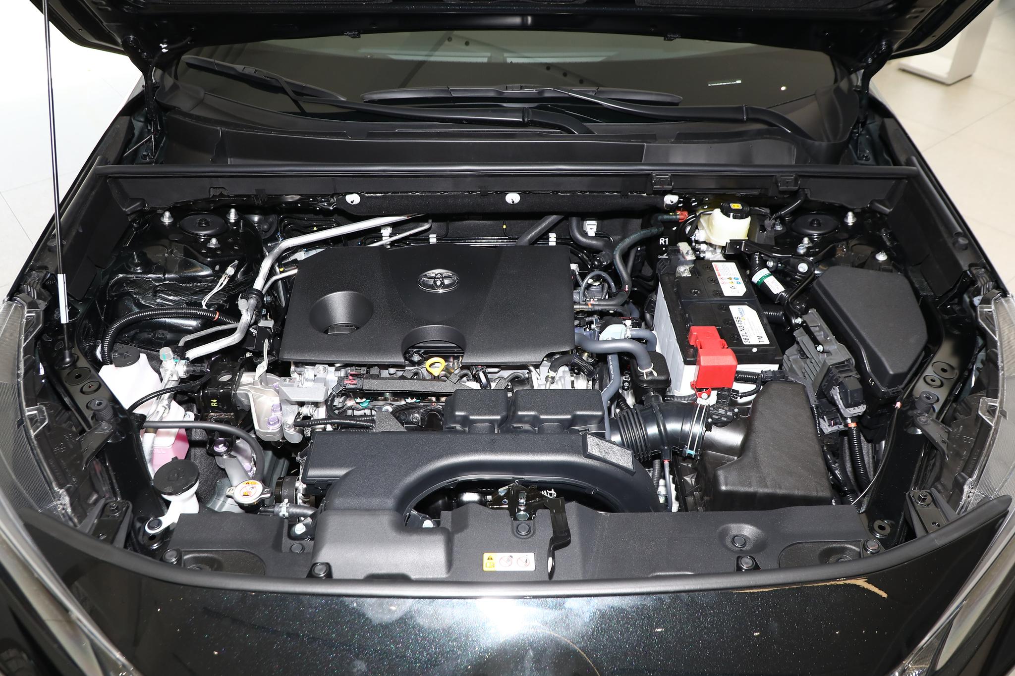 30万2.0t四驱车长4.6米合资suv,合资品牌配置丰富买这款suv准没错