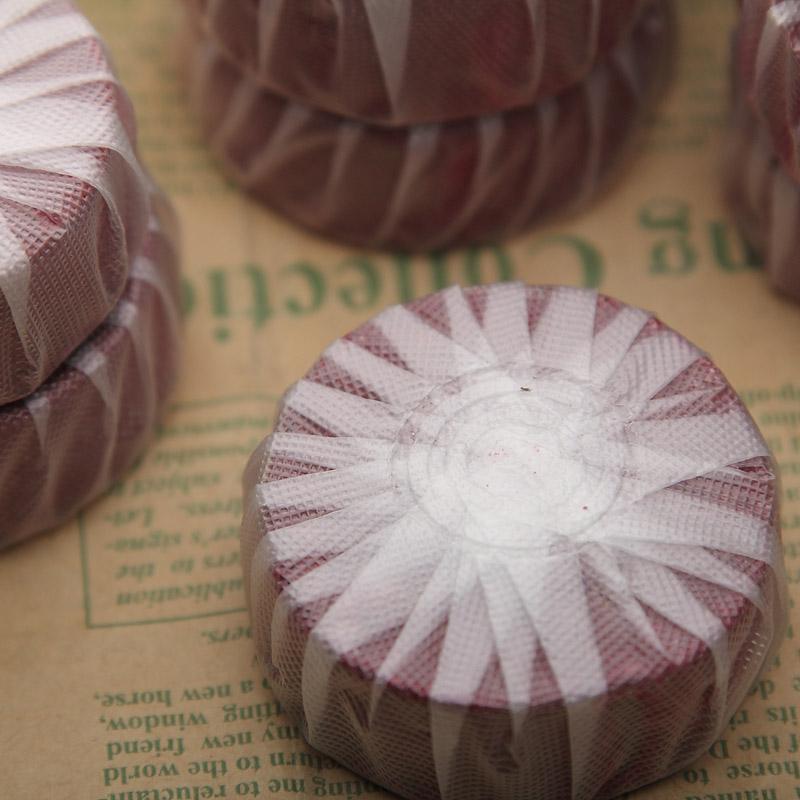 玻璃胶时间久了变黑变黄如何清理,厨房水槽玻璃胶发霉变黑怎么办