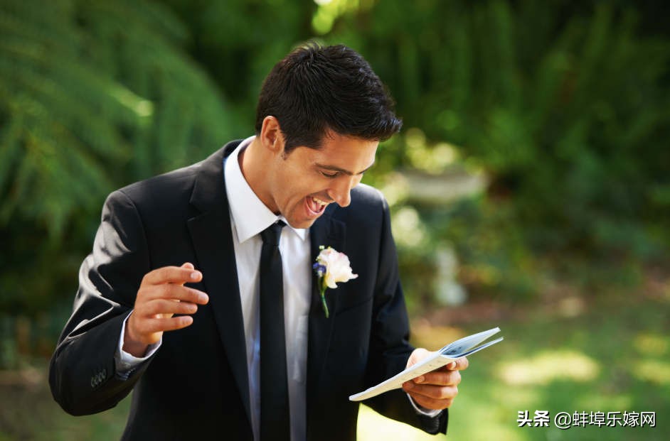 新郎婚礼致辞简单大方发言稿,新郎婚礼致辞经典范文简短