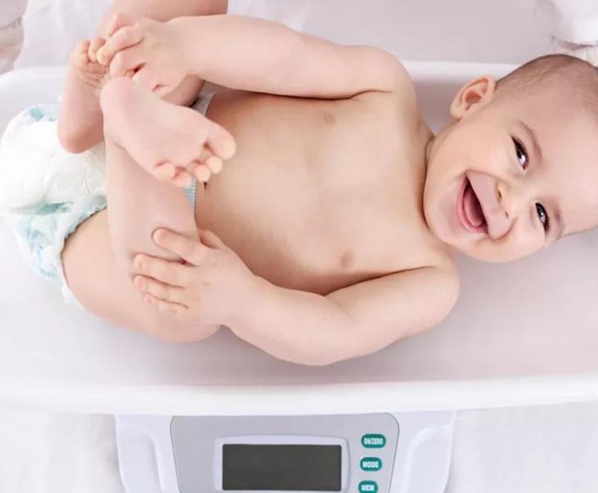 新生宝宝体重增长怎样算正常,宝宝体重标准参照表新生儿