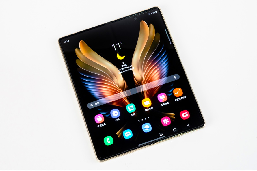 三星W215G评测：双卡双待双屏幕一切为商务而生