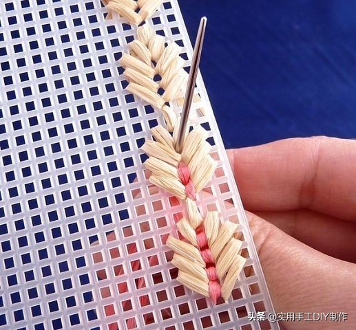 用纸箱织垫子视频教程,用袋子做垫子视频教程