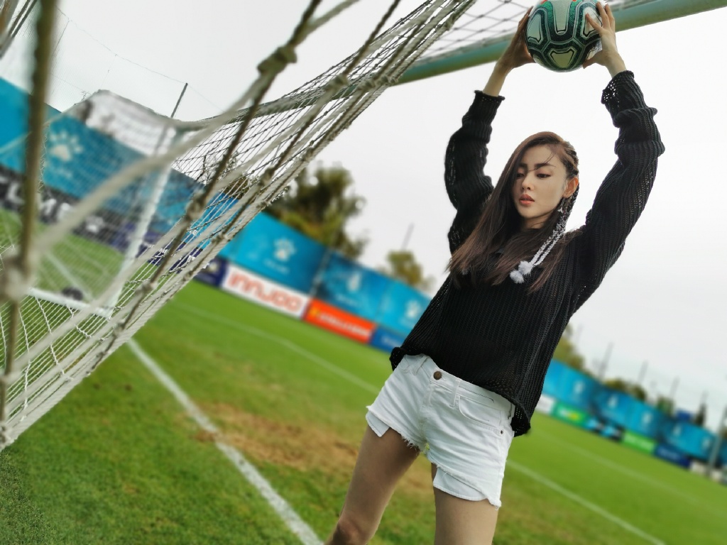 张天爱很装,张天爱超酷造型