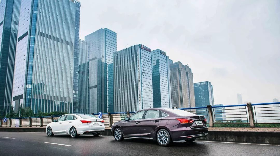 自主品牌15万以内的轿车推荐,15万左右的油电混合轿车排行榜