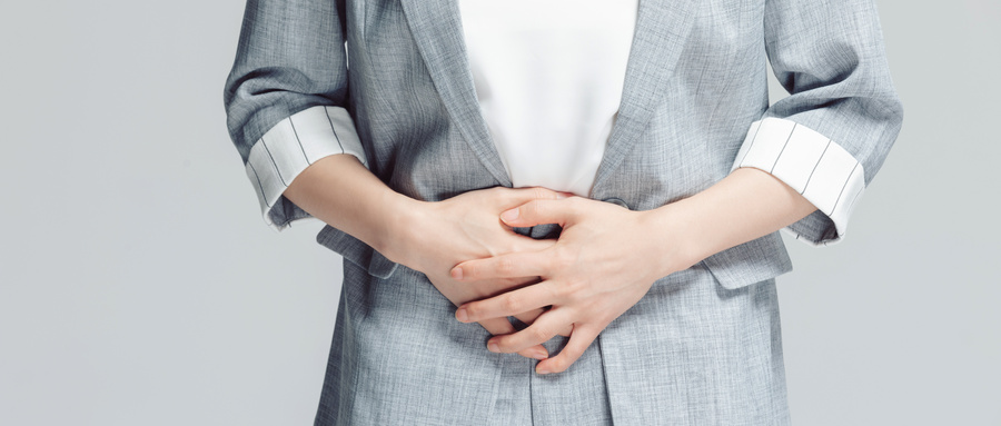 女生在酒店用浴缸好不好,去澡堂子洗澡长了一个痘痘