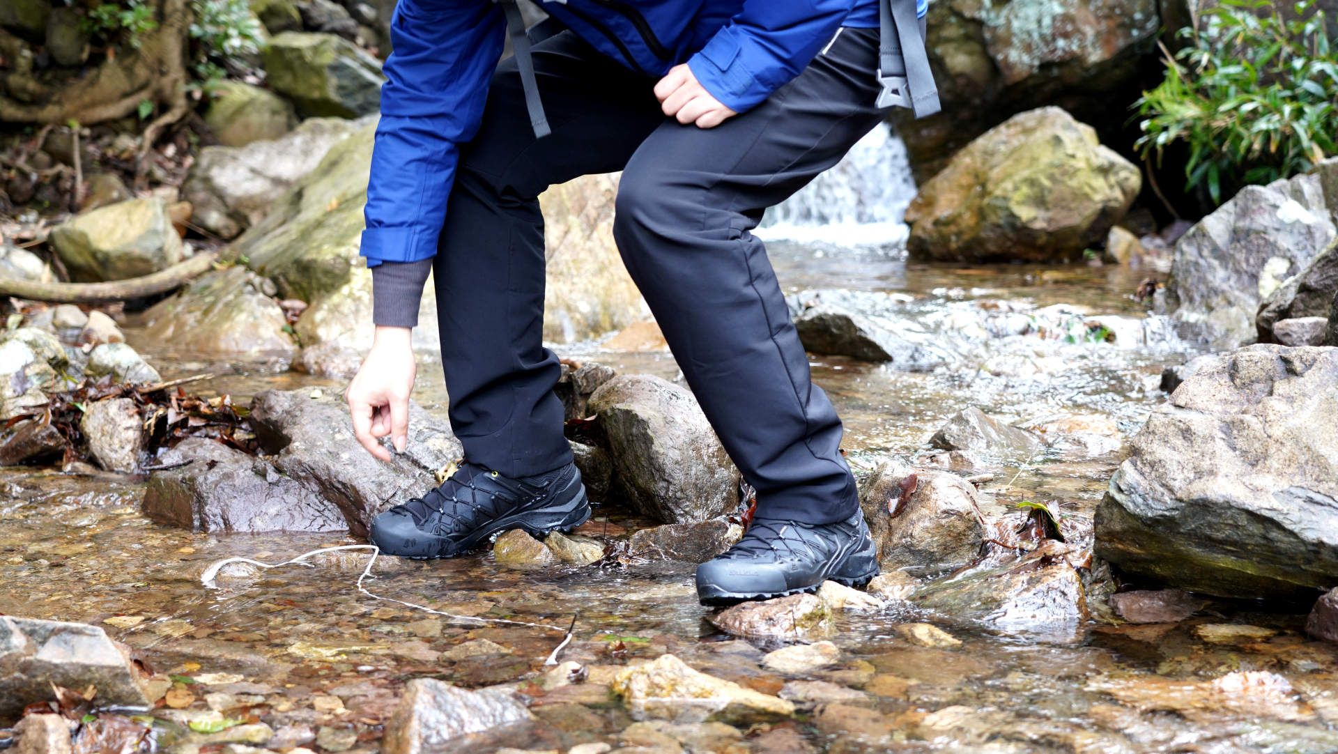 沙乐华户外鞋评测,沙乐华鞋子基础款