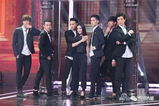 别人是找女友，他是找妈！