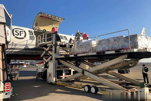 新冠疫情下，顺丰营收90亿成最大赢家，王卫重回中国富豪榜前10名