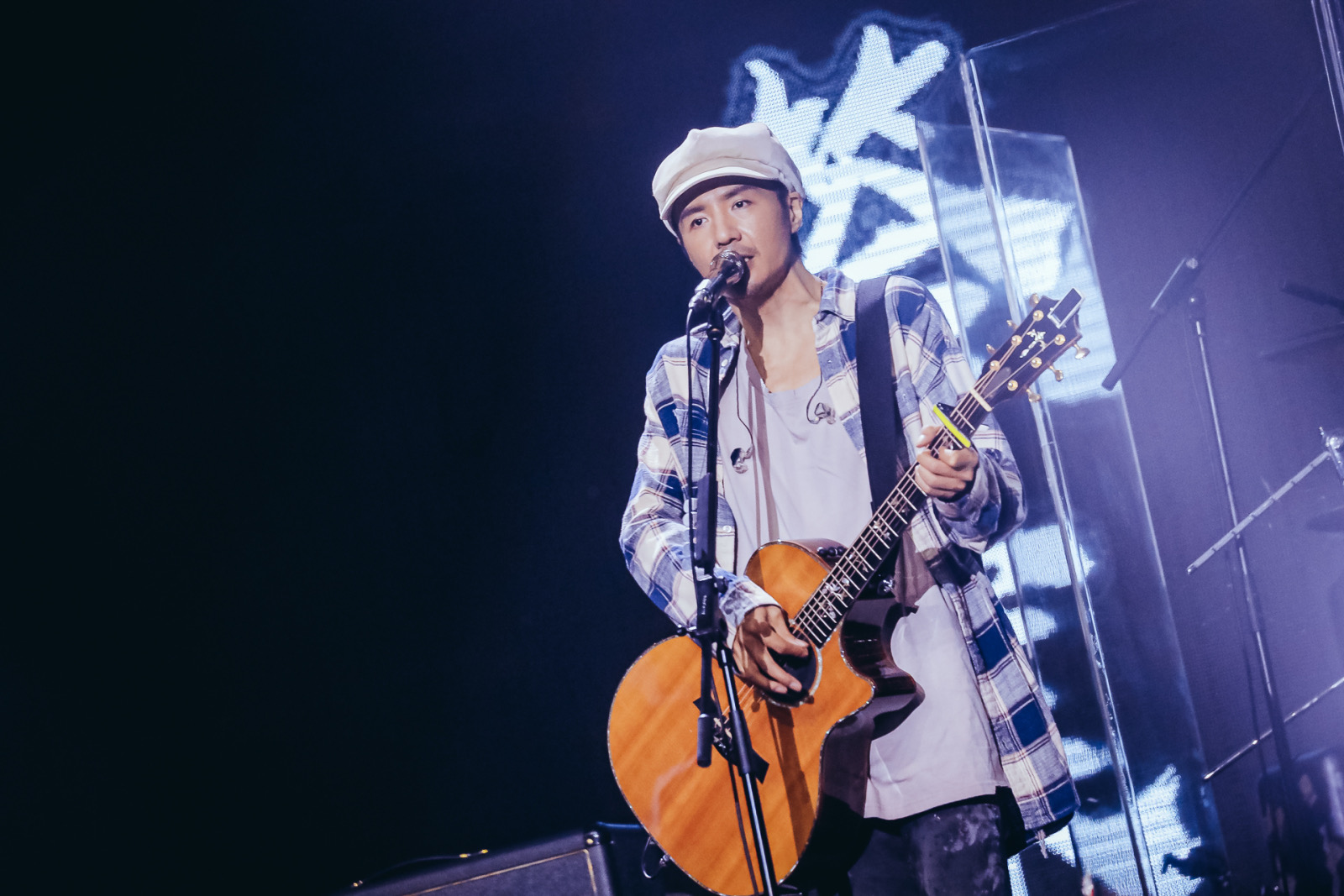 青春永远，金曲永恒：LoveRadio上海农商银行《最爱金曲榜》爱在东方美谷音乐盛典唱响经典，向爱致敬