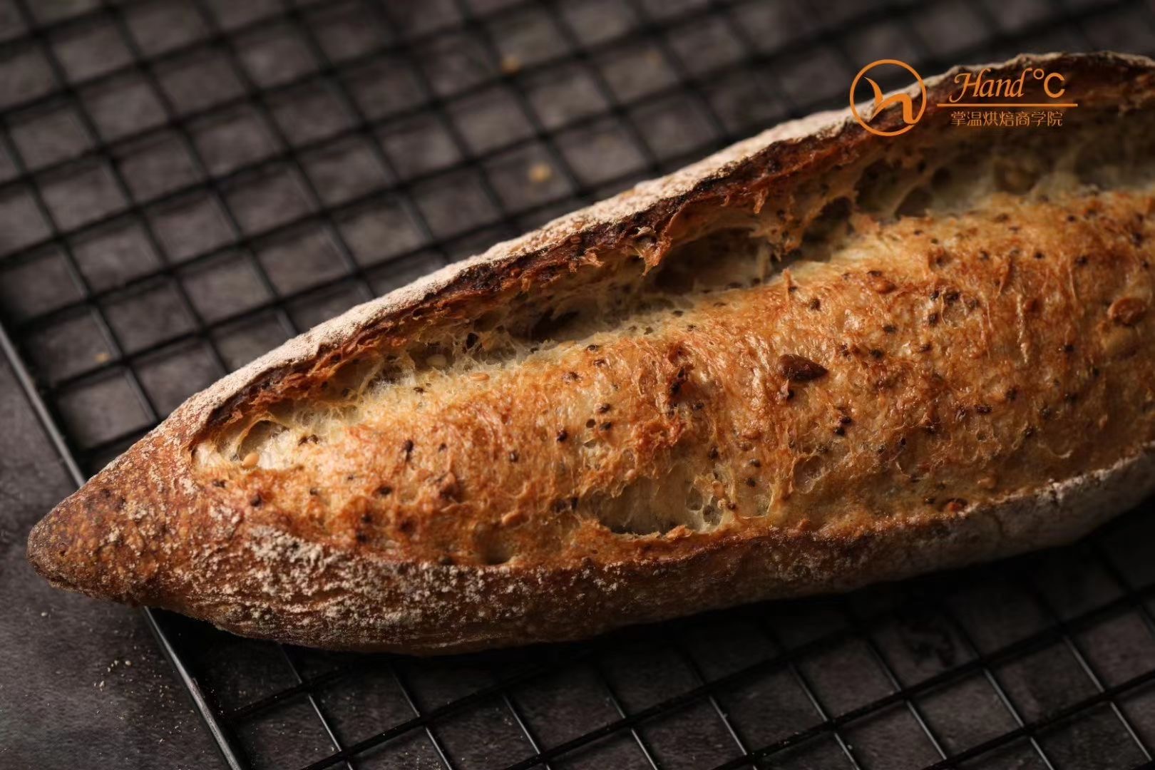 软欧129元？无麸质面包230元？互联网卖包这么暴利了吗？