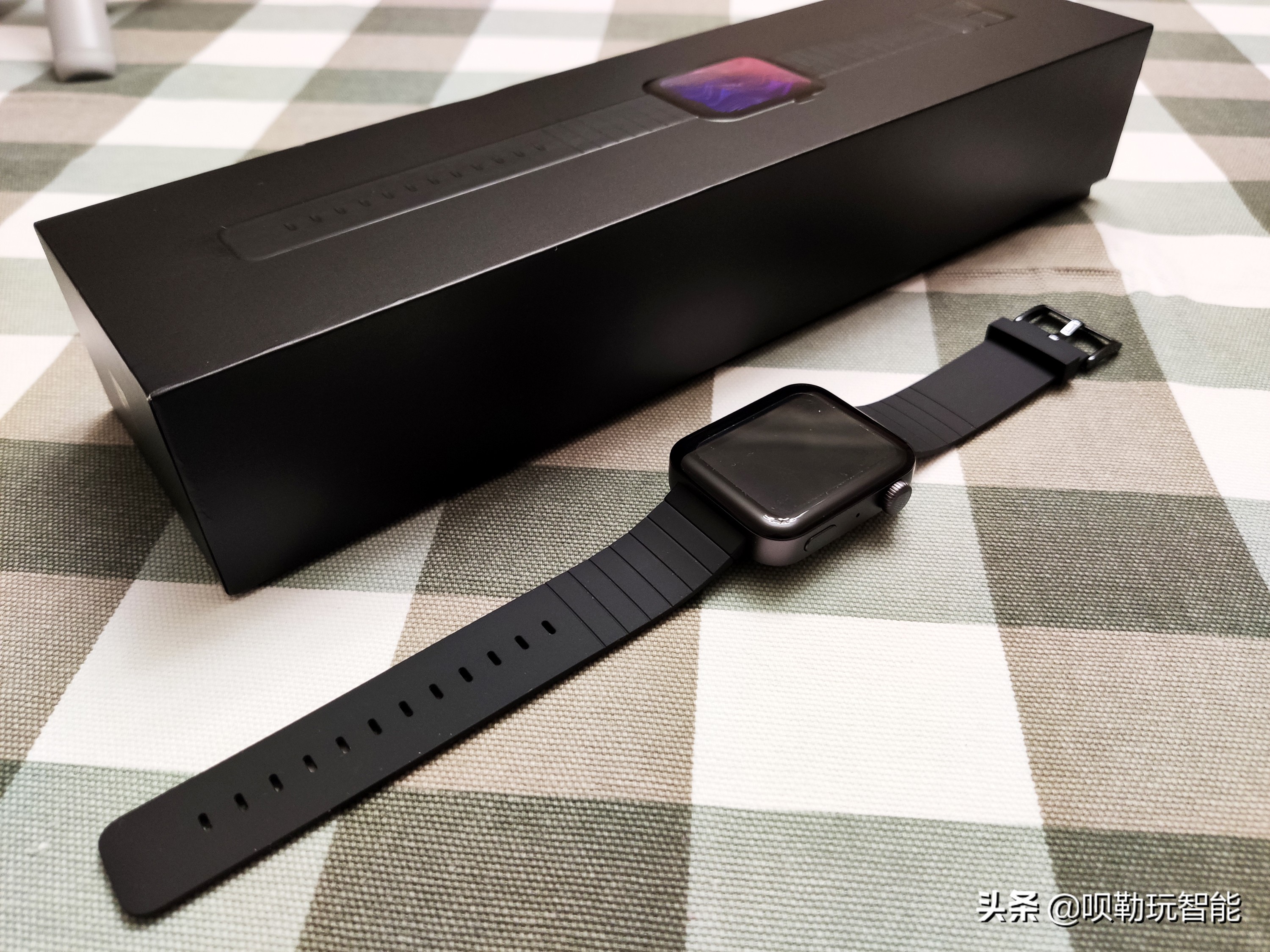 小米手表现在还值得入手么测评,小米手表上手体验1299元值得买吗