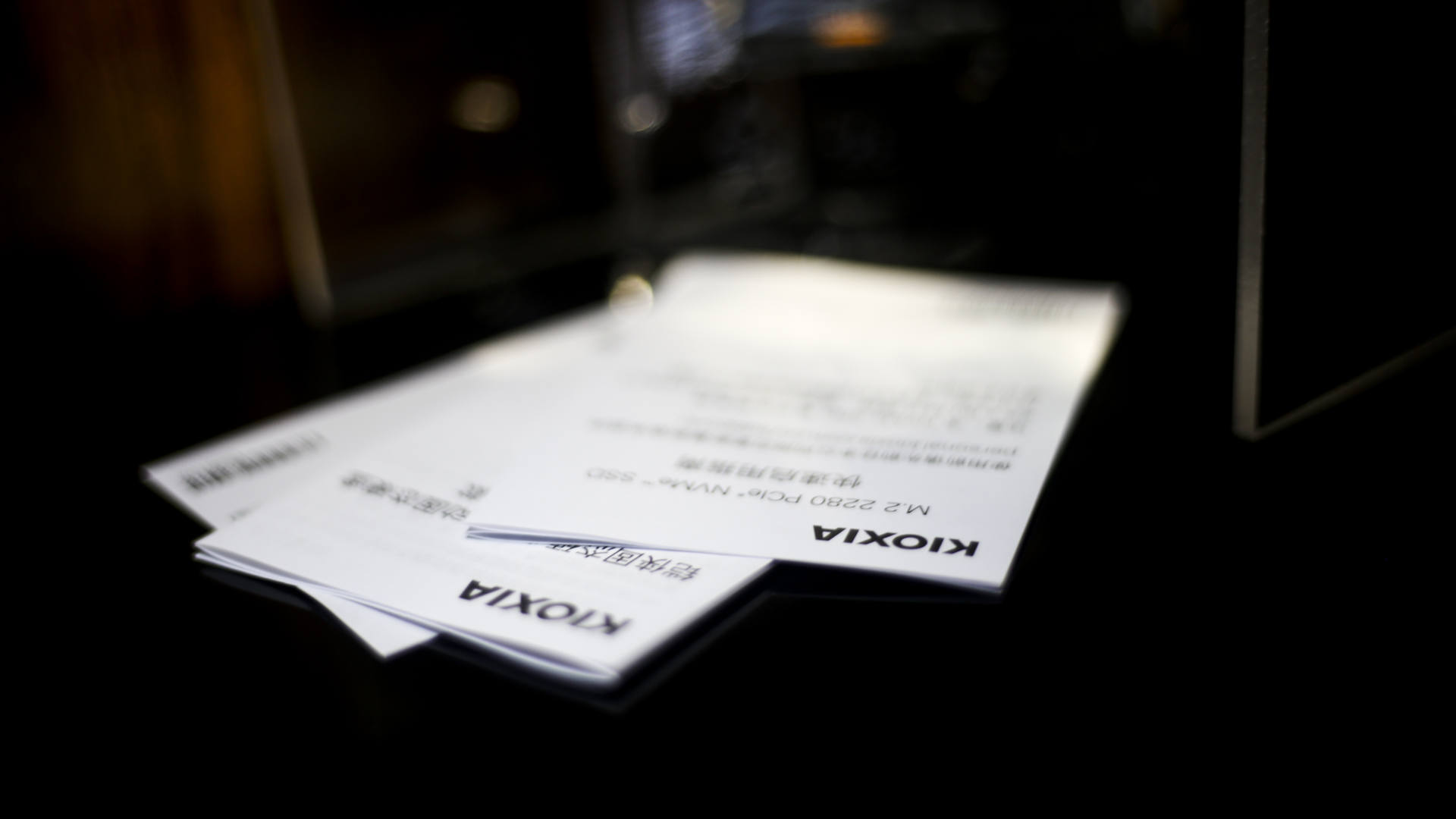 铠侠240g固态硬盘怎么装,foresee固态硬盘和铠侠哪个好