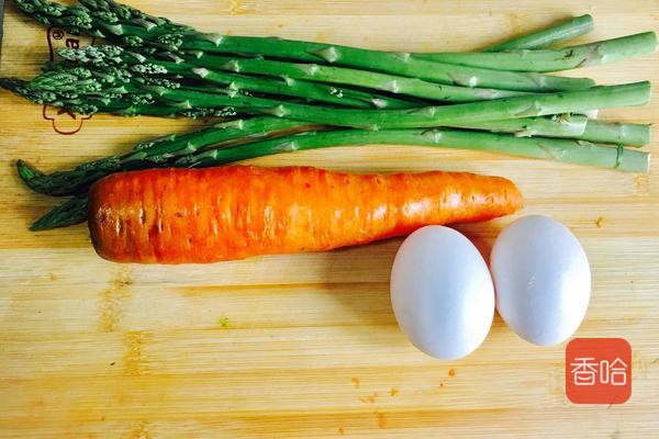 它是“蔬菜之王”，价格虽贵，遇见总要买，清热减肥，春天最鲜嫩