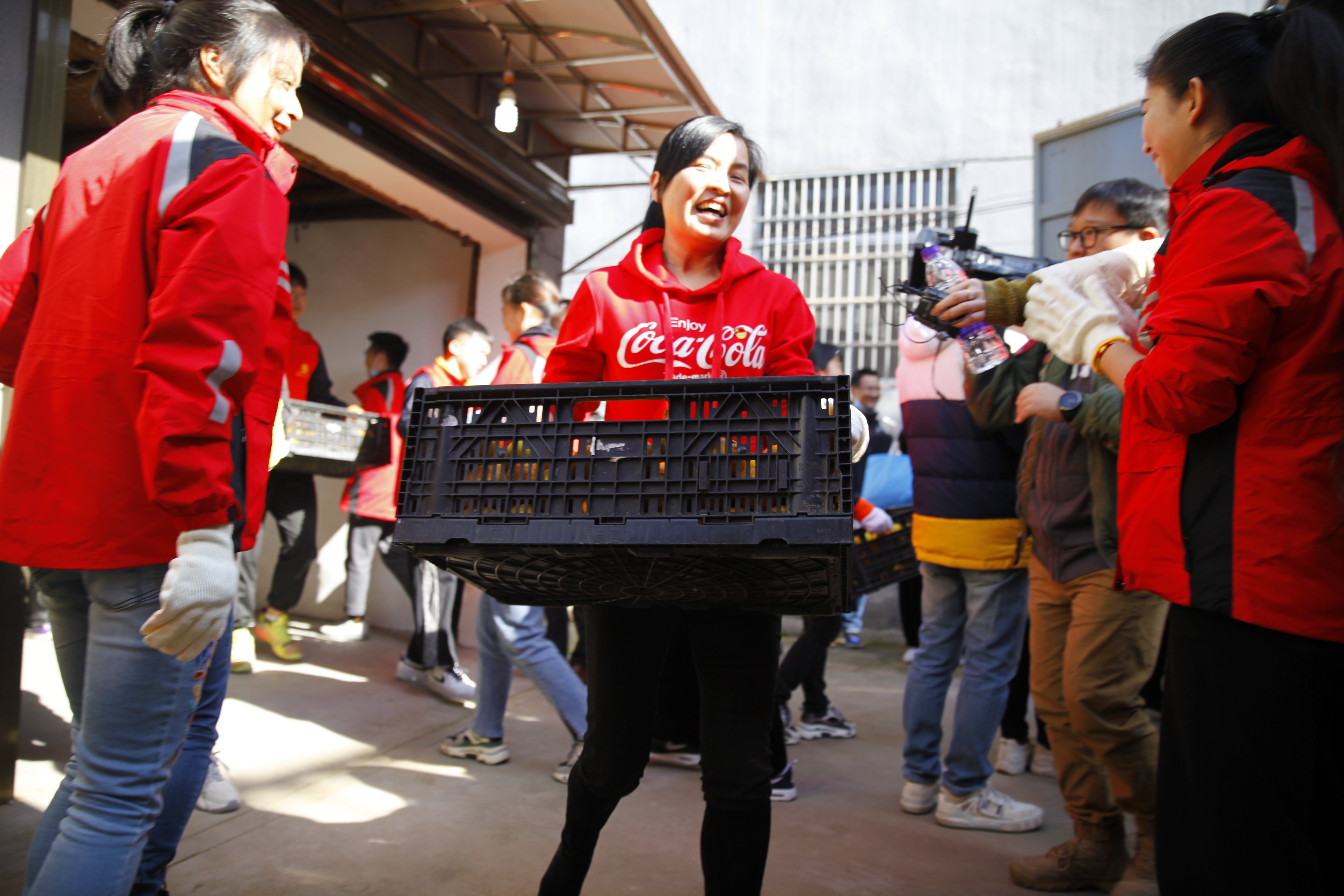 情暖三幼学子爱心捐赠活动,情暖人心公益捐赠物资