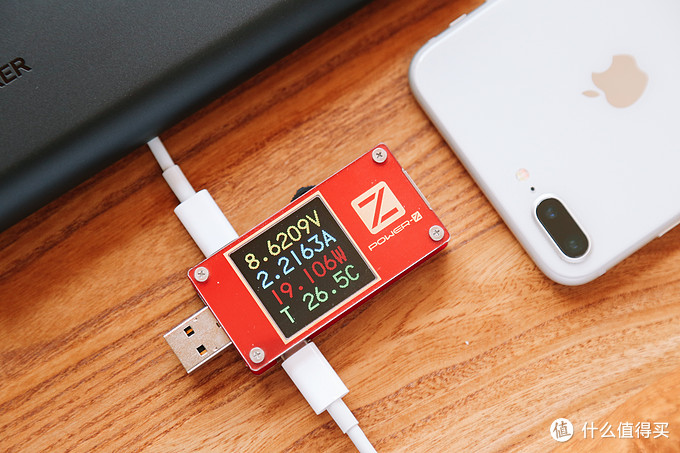 iphone无线充跟数据线有什么区别,iPhone数据线和充电头推荐