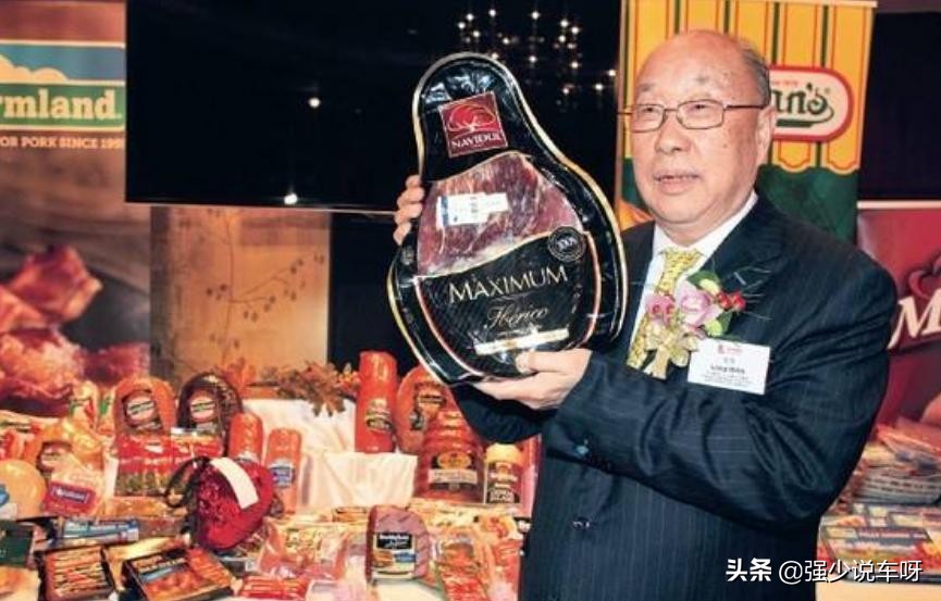 双汇老董座驾曝光！一台车值360000袋火腿肠，网友惭愧：贡献太少