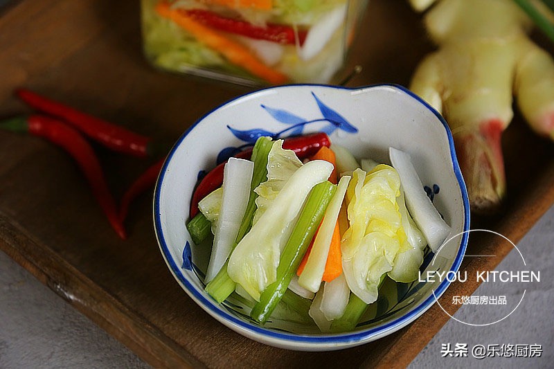 圆白菜怎么做最简单又好吃,圆白菜的100种做法大全