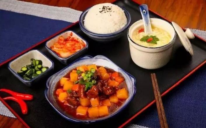 周冬雨身高体重多少斤啊,周冬雨身高体重真实多少斤