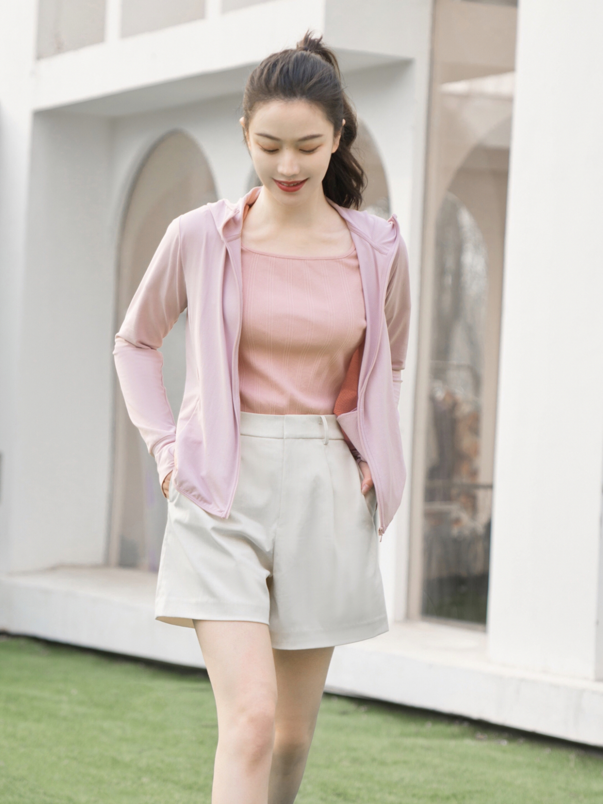 拍照好看的手部姿势,手部拍照100种姿势