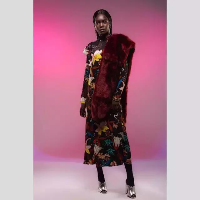 世界最黑的黑模特,世界上最黑模特