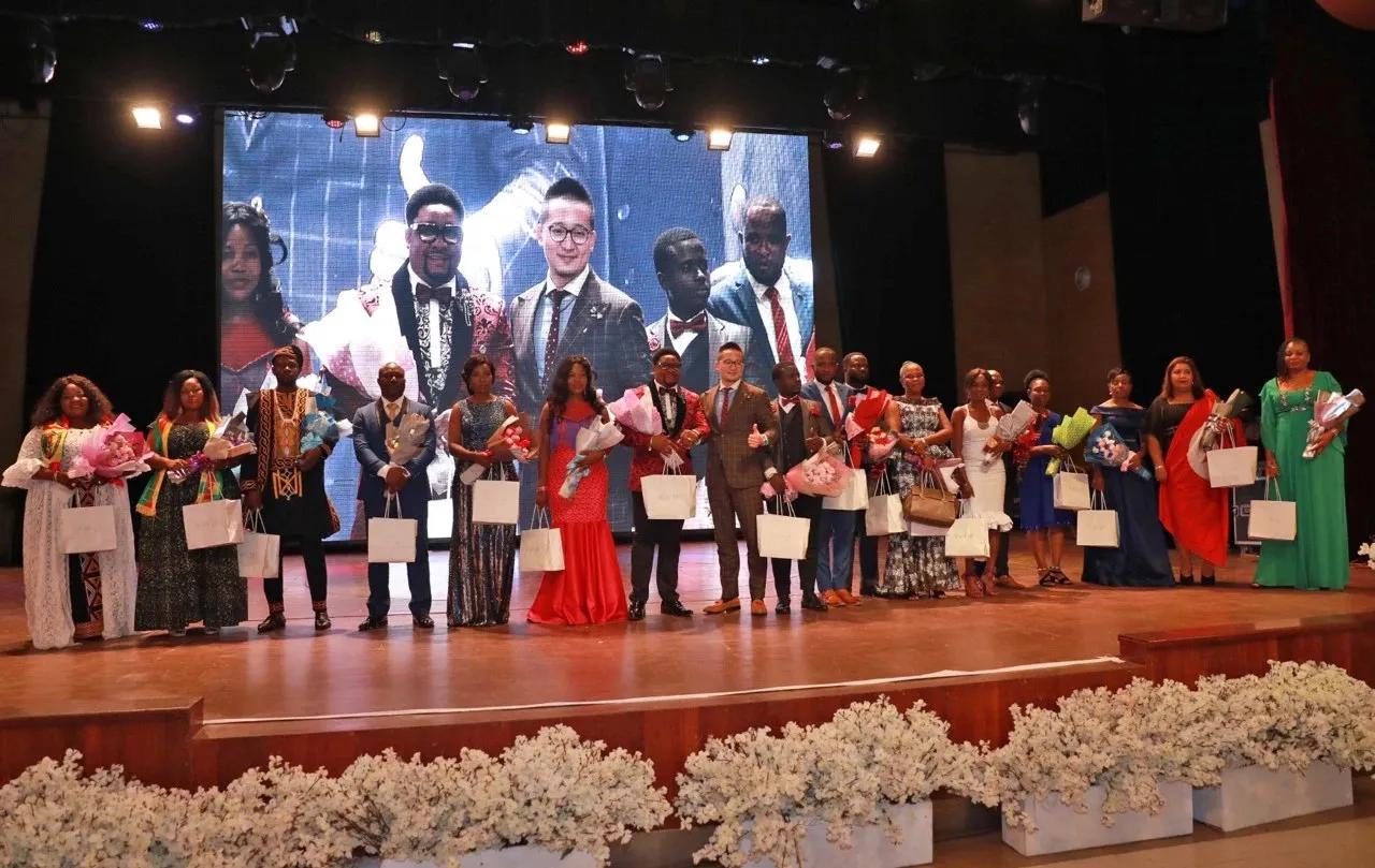 绿叶董事长徐建成,徐建成绿叶视频