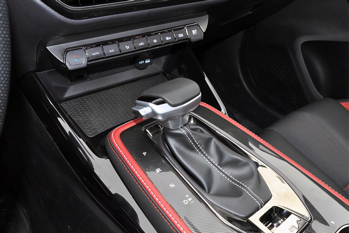 欧尚x5自动挡有什么优惠,欧尚x5有自动挡车型吗