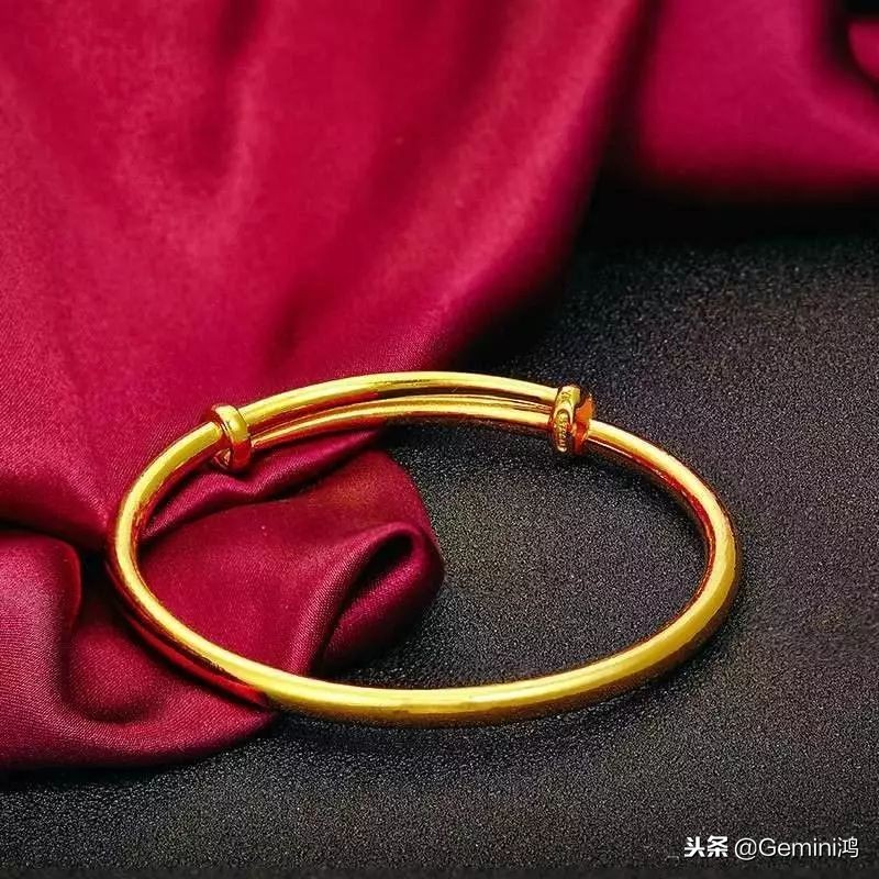 国外结婚戴黄金,外国人嫁给中国人带很多金饰