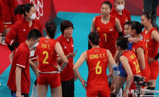 奥运女排赛场响起《西游记》《小苹果》引争议，女网红曝选曲内幕