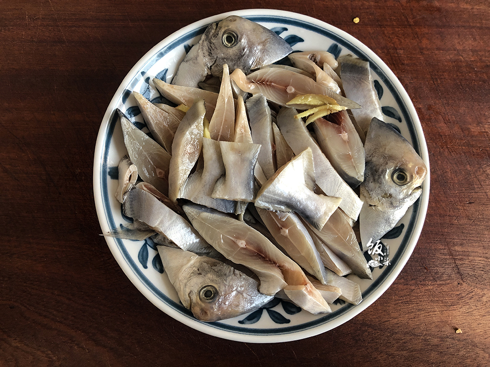 一条大鲳鱼营养价值,鲳鱼营养数据