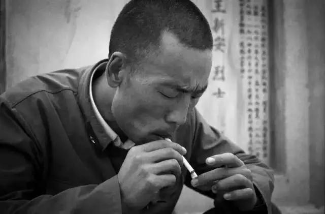 烈士纪念日与国庆节节,国庆节前一天烈士纪念日文案