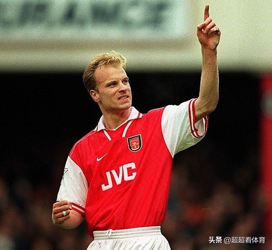 天下足球一首老歌,天下足球那些年我们听过的歌