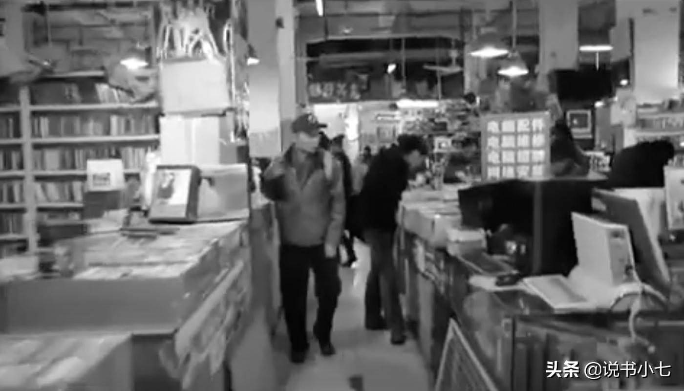 大自鸣钟改了又改，朋友，你是不是还在想那里卖碟片的苏北阿姨