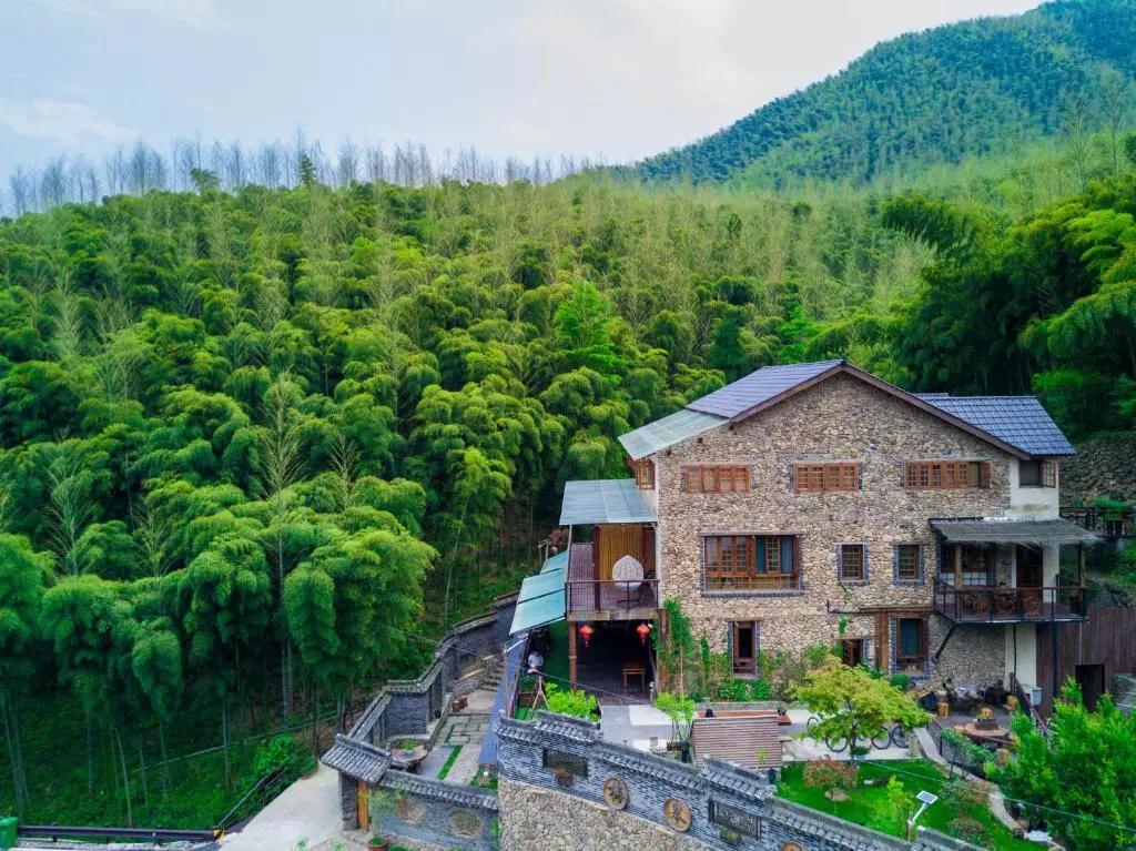 清远市莫干山温泉私汤民宿,莫干山温泉民宿