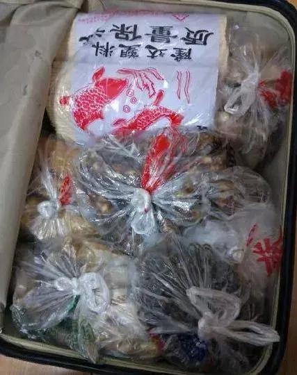 从国外带25盒药回国违法吗,从国外带药回国被扣要判多少年