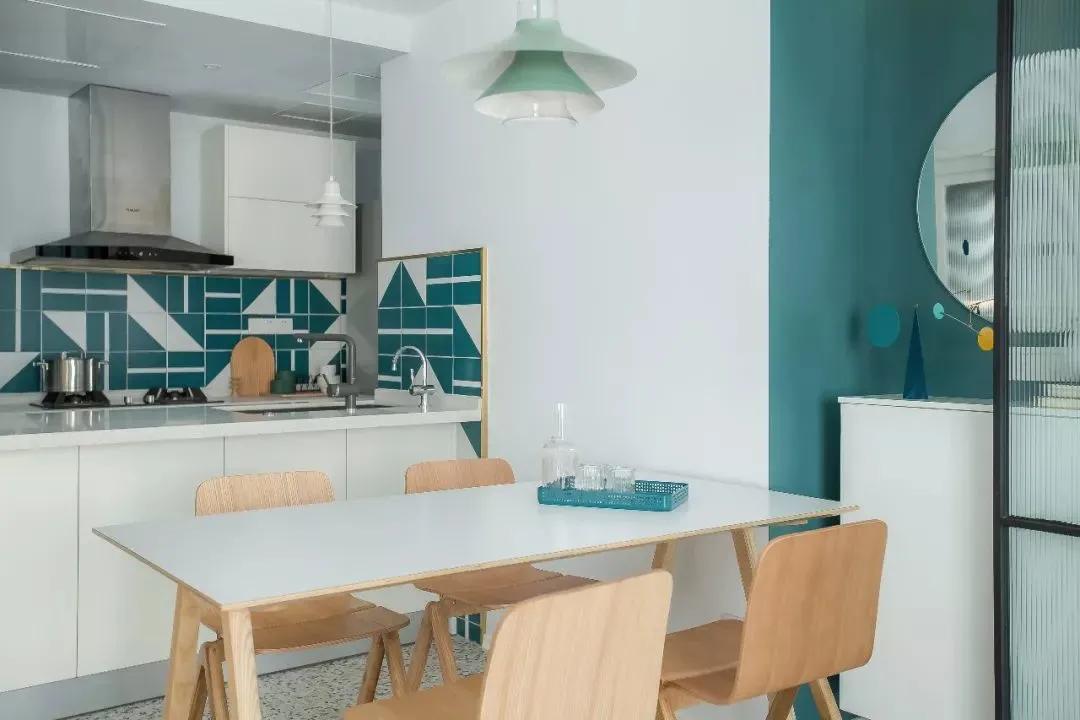 她家75㎡，果断舍弃一间卧室，装完后功能翻倍，颜值大大提升