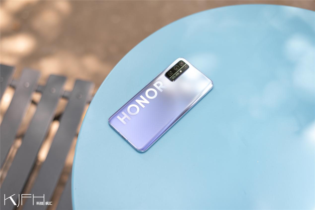 光荣30麒麟985和980区别,光荣305g深度测评