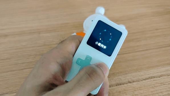 小爱同学不用插卡也能用,儿童智能电话不插卡能用吗