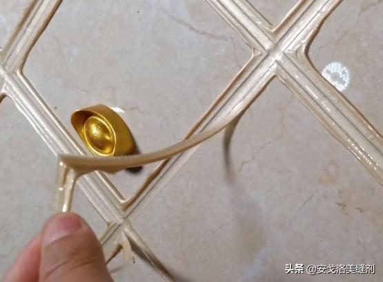 除了美缝剂还有其他的美缝方法吗,美缝剂美缝教程