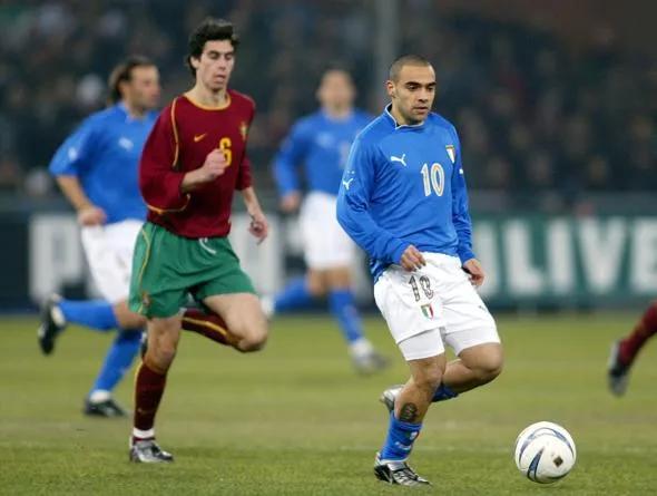 怀旧星期四｜你是球员，还是*手党黑**？