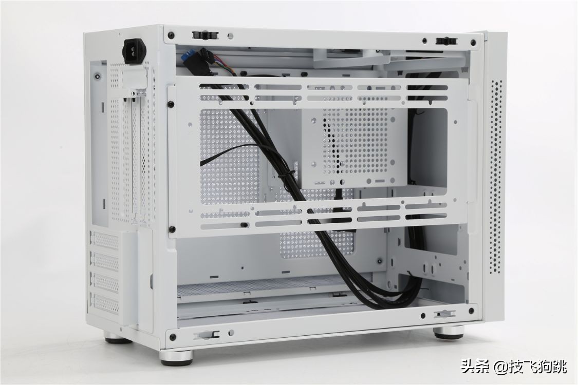 桌面高颜值机箱,5000元最强装机配置锐龙
