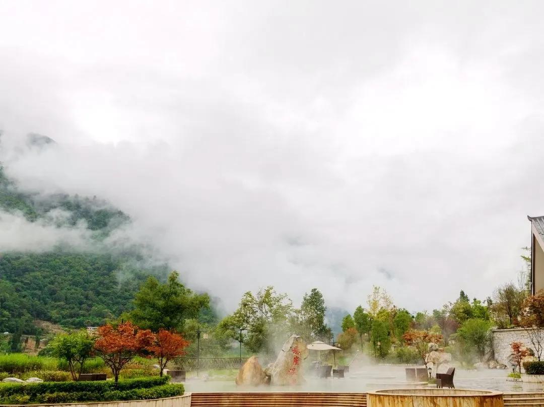 川西泡温泉看雪景,川西自驾游玩2天2夜加温泉12月份