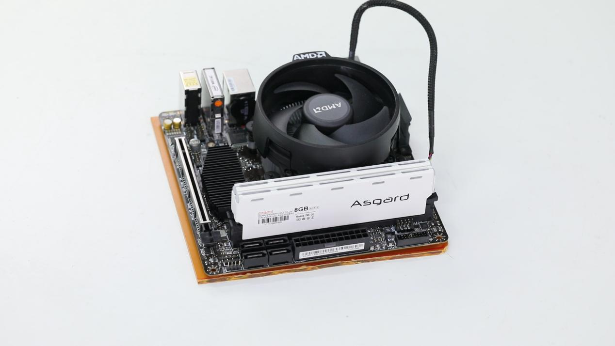 怎么diy一台顶配笔记本,教你如何自制笔记本